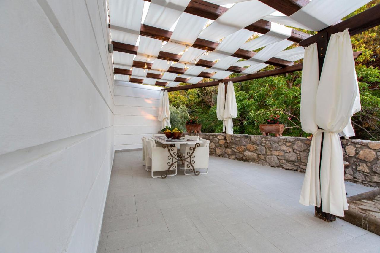 ヴィーコ・エクエンセ Il Mulino Luxury Houseヴィラ エクステリア 写真